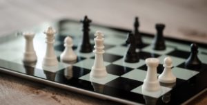 Read more about the article A furaš biznis? Ne delaj teh 7 napak, ko gre za informacijsko tehnologijo.